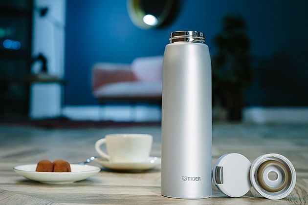 Термокружка — стильный аксессуар для сохранения температуры горячих и холодных напитков